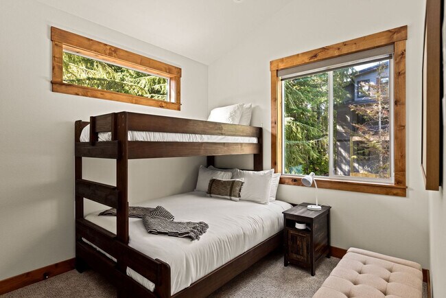 Building Photo - 89192 US-26