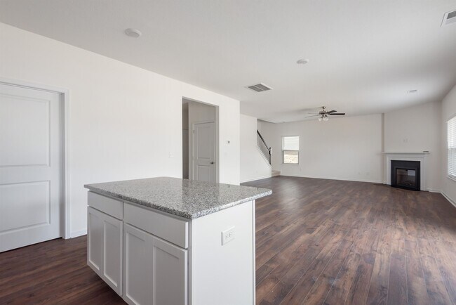 Building Photo - 112 Kaley Ln