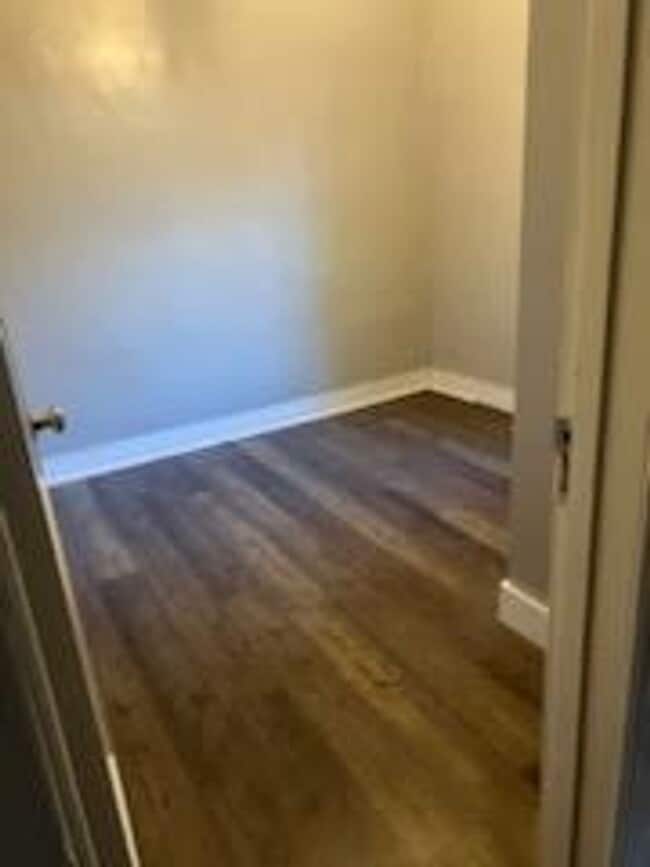 Building Photo - Henrico East