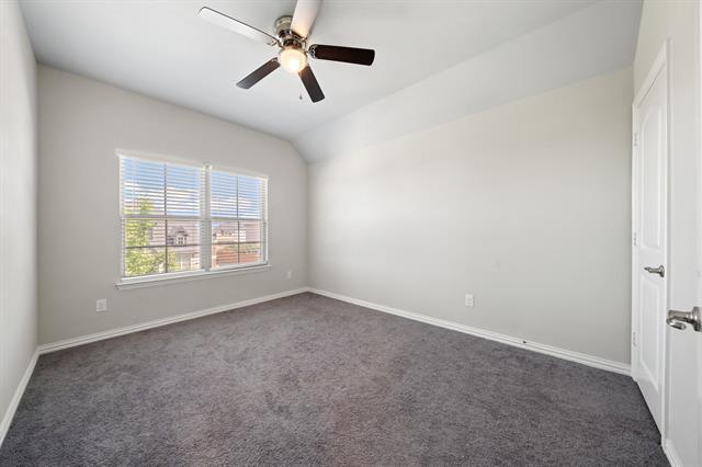 Building Photo - 2093 Almassera Dr