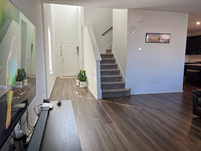 Building Photo - 549 Black Alder St