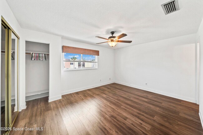 Building Photo - 1030 Ashley Ave