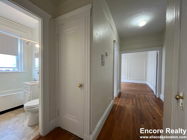 Building Photo - 1687 Commonwealth Ave