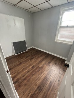 Building Photo - 298 3rd St