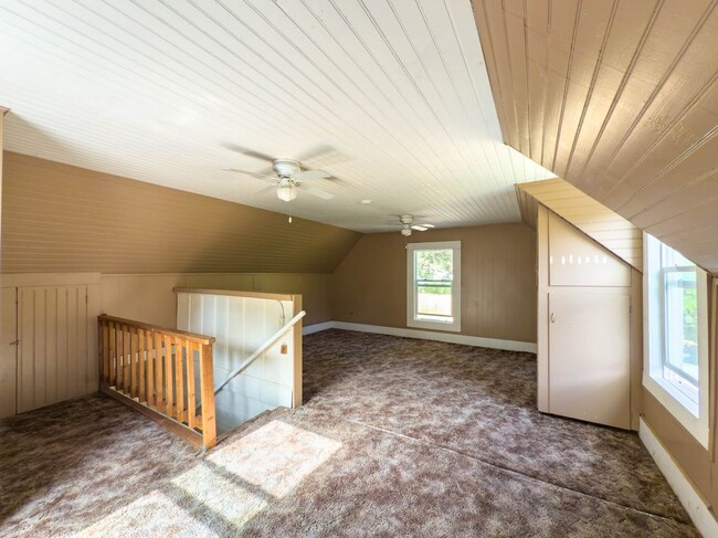 Building Photo - 31510 CA-128