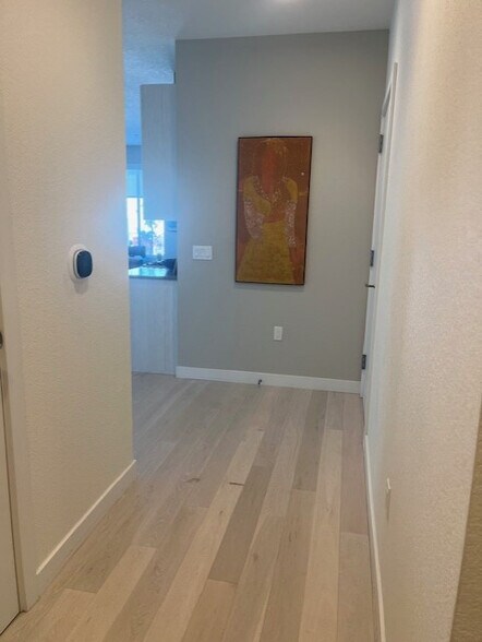 Building Photo - 1616 S Broadway