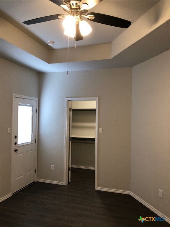 Building Photo - 635 Ashers Pl