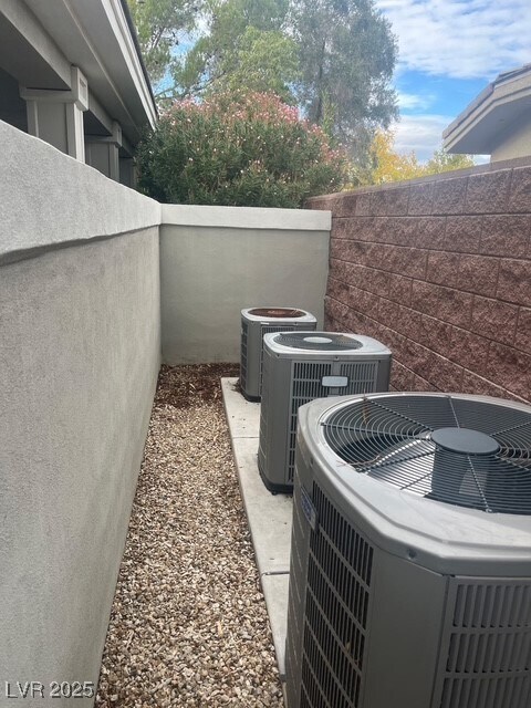 Building Photo - 3030 American River Ln