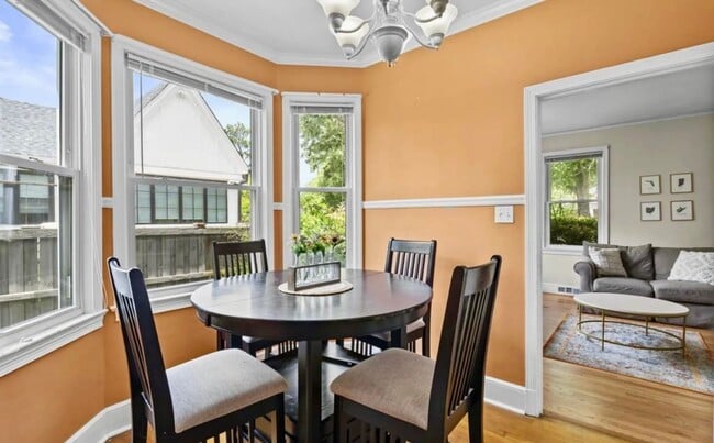 Building Photo - SHORT TERM OPTION AVAILABLE NOW THROUGH JU...