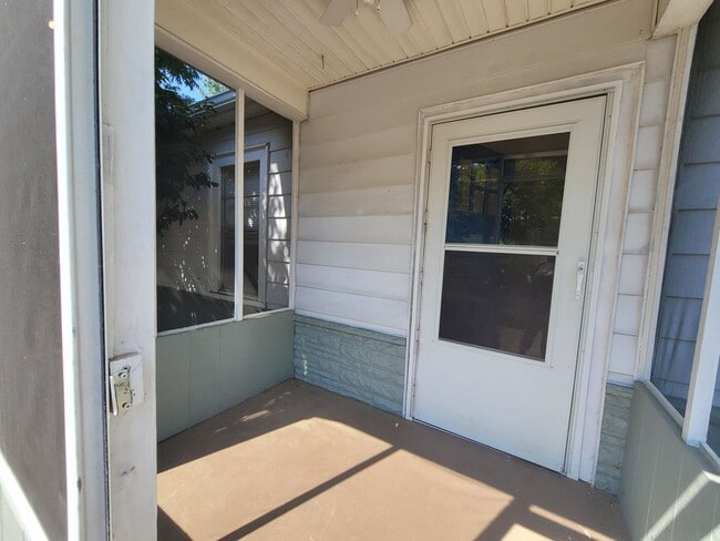 Primary Photo - Home in Hot Springs