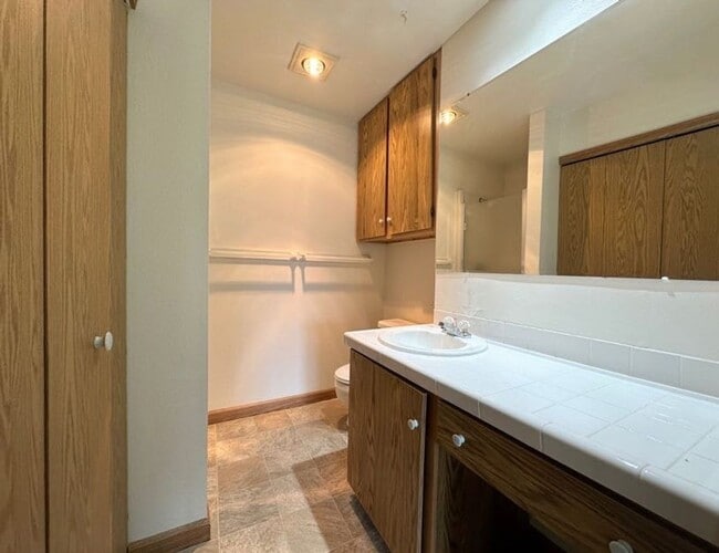 Building Photo - SPECIAL OFFER!!!! 2 Bedroom 2 bath home wi...