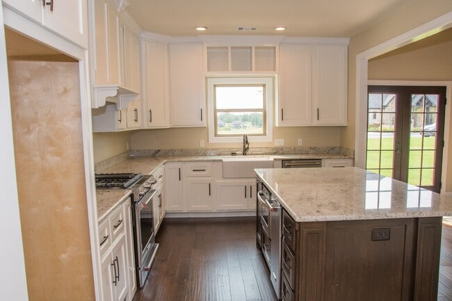 Building Photo - Barrington Park Subdivision