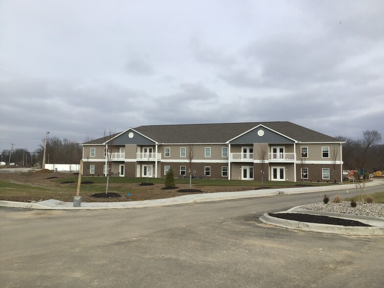 Building Photo - River Pointe Apartments