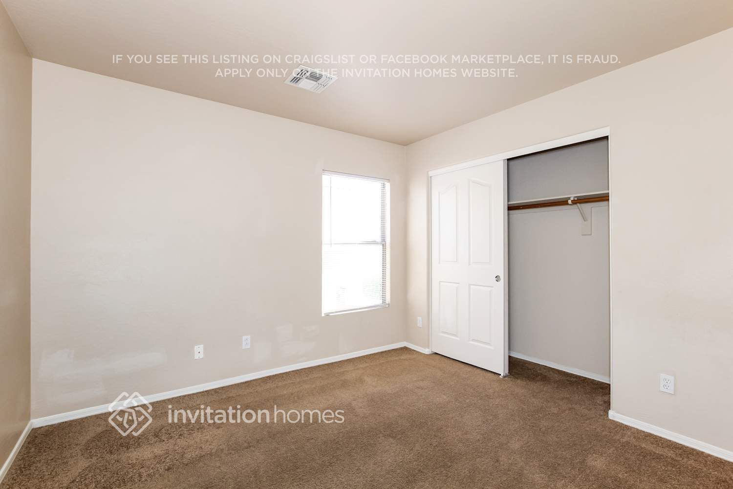 Building Photo - 12742 W Pershing St