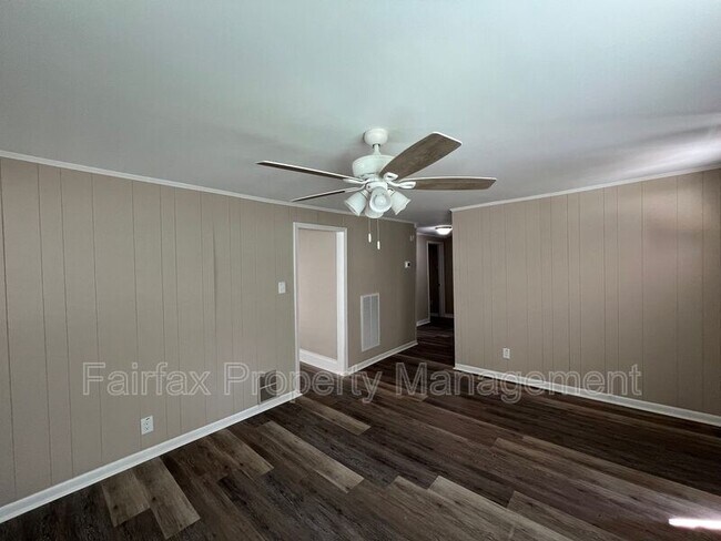 Building Photo - 2616 S Roxboro St