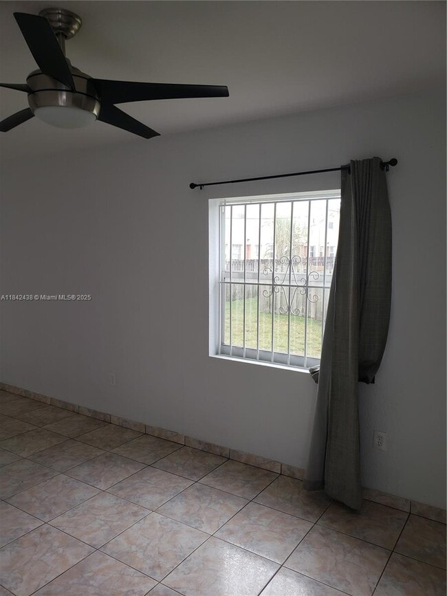 Building Photo - 456 NW 85th Street Rd