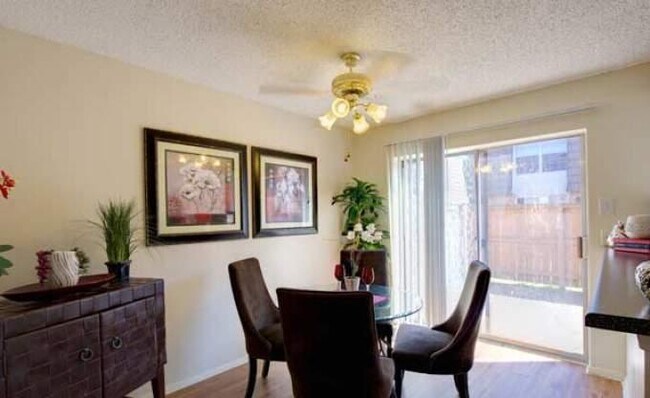 Building Photo - 2 bedroom in Stafford TX 77477