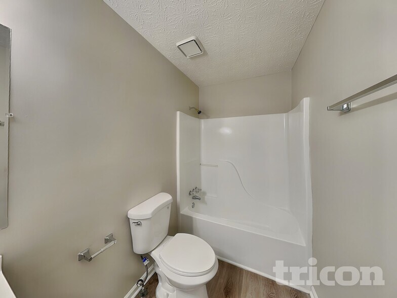 Building Photo - 1567 Kimberly Pl