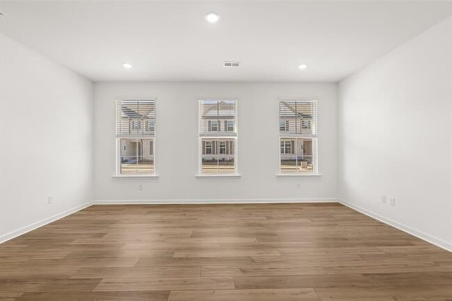 Building Photo - 144 Market St
