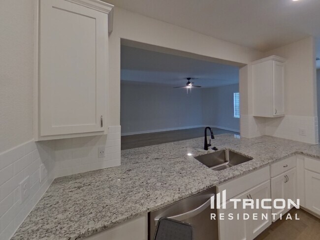 Building Photo - 1106 Bullock Dr