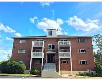 Primary Photo - 624 Boston Post Rd E