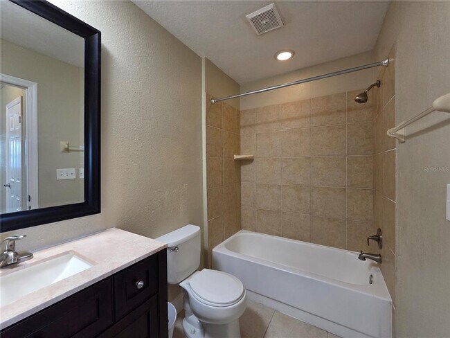 Building Photo - 1105 Clubside Dr