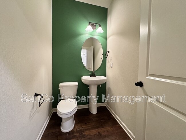 Building Photo - 10010 NW Bartlett Loop