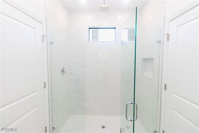 Building Photo - 1125 Jabara Cir