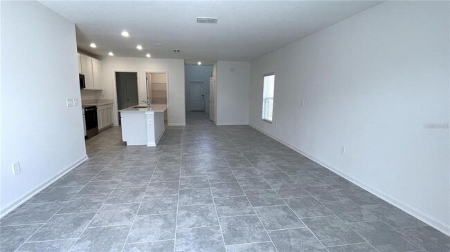 Building Photo - 1525 Cumberland Ave