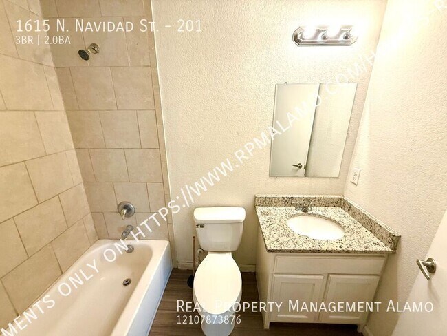 Building Photo - 1615 N Navidad St