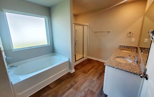 Building Photo - 3BD/2BTH Daphne, AL.