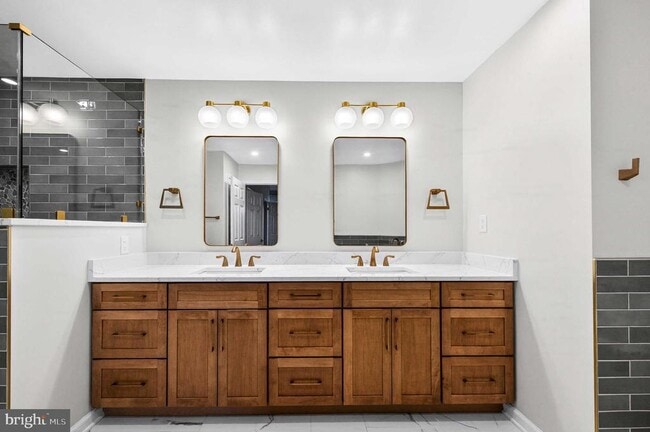 Building Photo - 8016 Quarry Ridge Way
