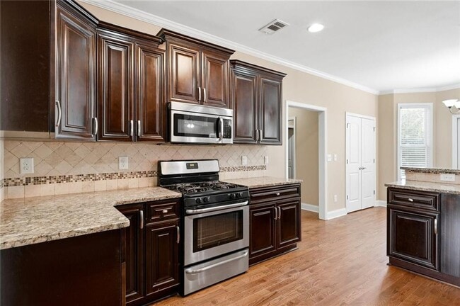 Building Photo - 3475 Golfe Links Dr