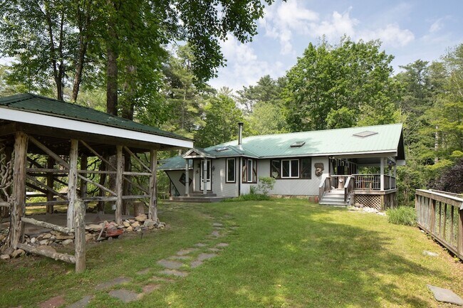 Building Photo - 48 Preston Ln