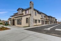 Building Photo - 16385 Valencia Ave