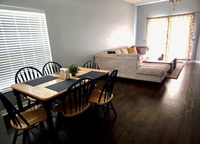 Building Photo - 15245 Stonebriar Way