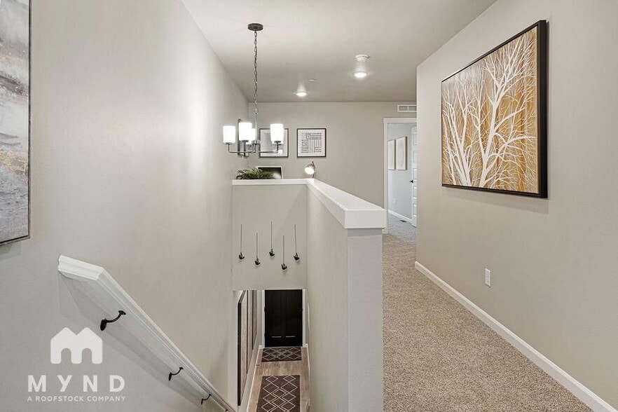 Building Photo - 6930 NE 131st Way