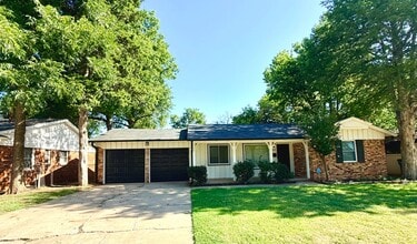 Building Photo - Updated 3BD 1.5BA Home Located in Belle Isle Area!!