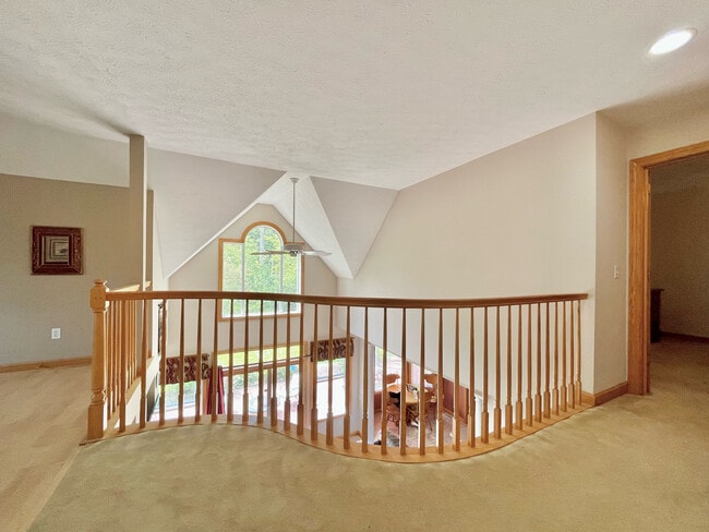 Building Photo - 6286 Fenn Rd