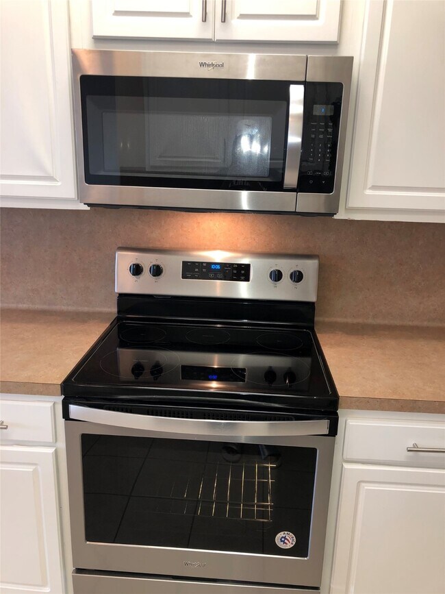 Building Photo - 5639 Stonecloud Ln