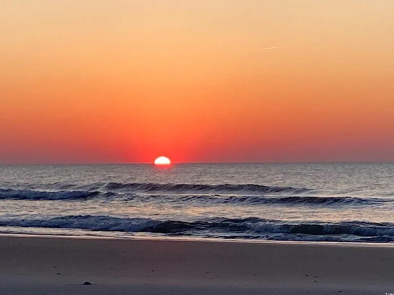 Building Photo - 163 Parkview Dr