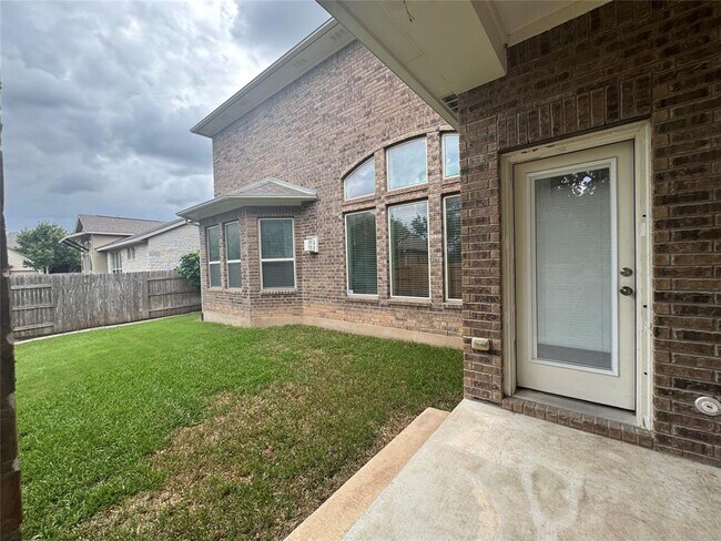 Building Photo - 2408 Allison Way