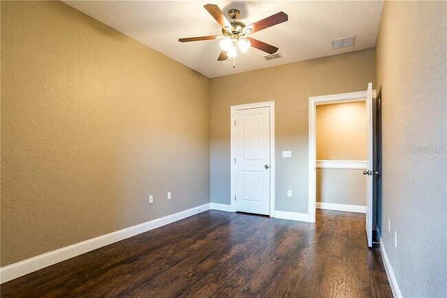 Building Photo - 2130 Lunn Landings Blvd