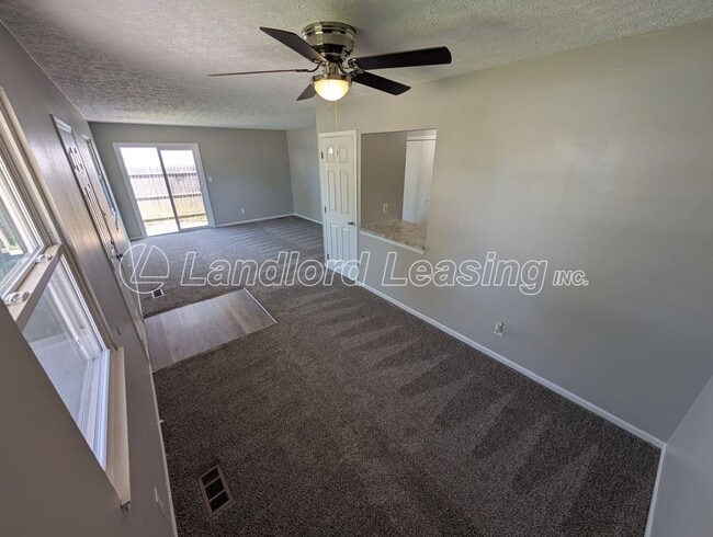 Building Photo - Charming 3-Bedroom Ranch with New Kitchen ...