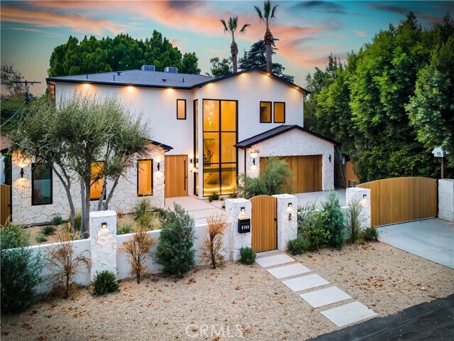 Primary Photo - 5149 Beeman Ave