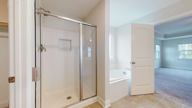 Building Photo - 507 W Red Head Cir