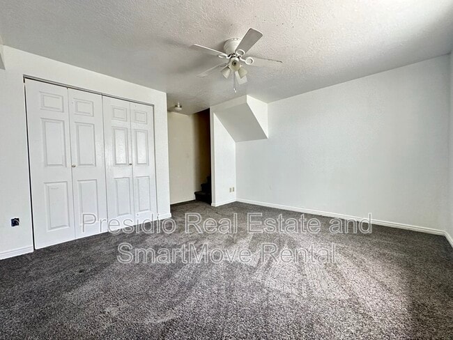 Building Photo - 1034 3350 N