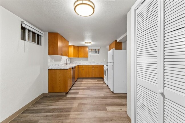 Building Photo - 1 Bedroom 1 Bathroom Basement Apartment on the Boise Bench