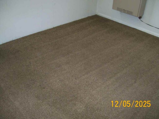 Building Photo - 3098 Springhill Rd