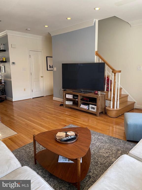 Building Photo - 1125 N Utah St